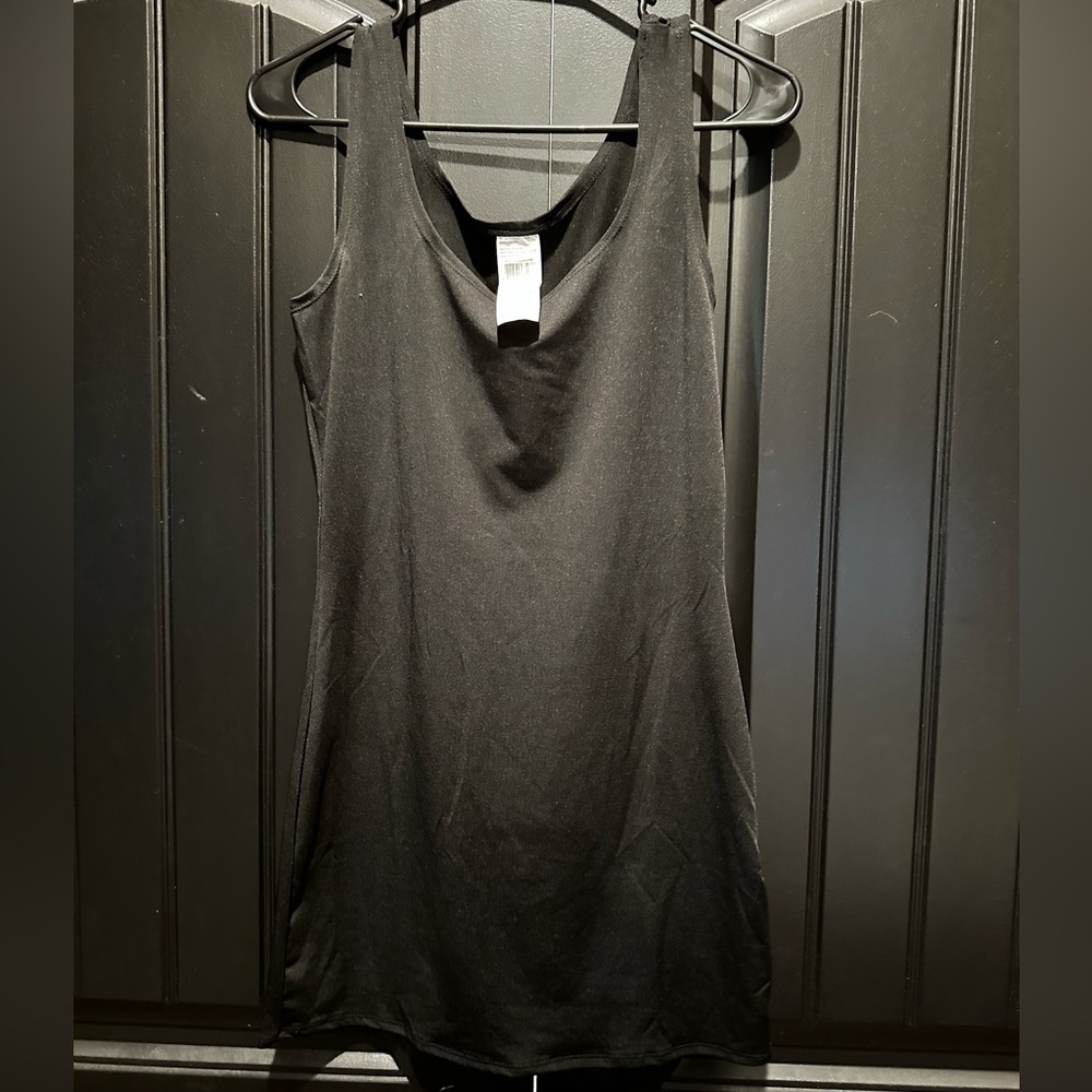Black trunk dress
